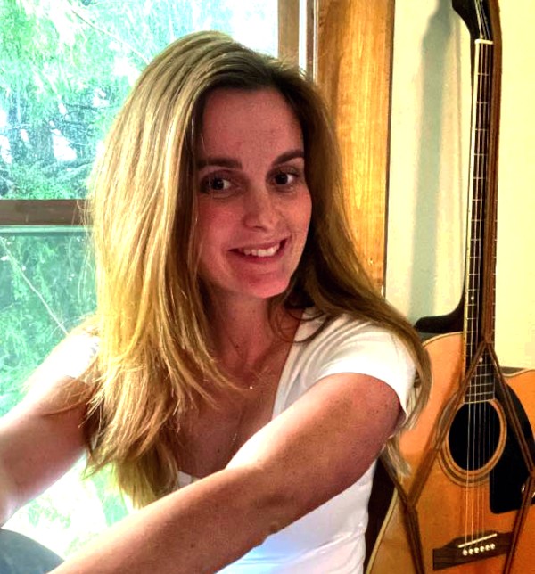 Nicole McIlroy